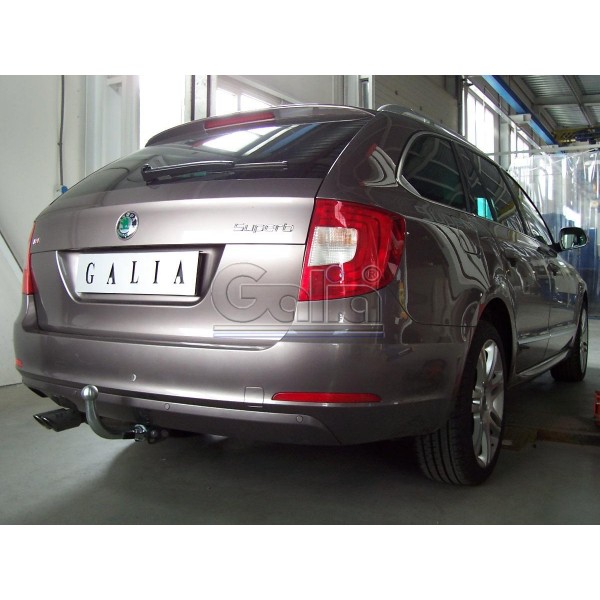 Теглич за ŠKODA Superb II 08-